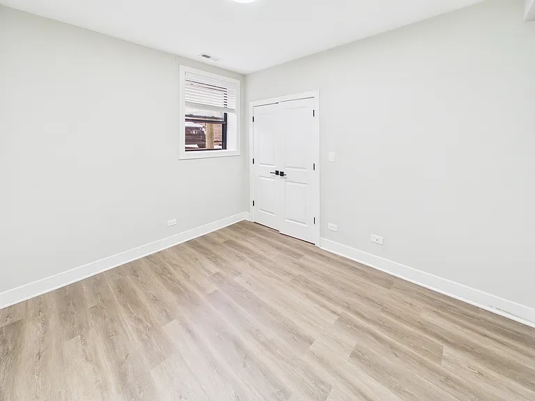 2207 W 18th St #1C — Photo 9