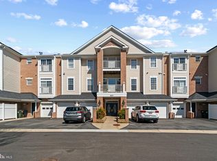 420 Hamlet Club Dr UNIT 206, Edgewater, MD 21037