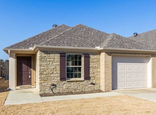 116 Lily St, Hot Springs, AR 71901