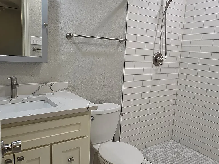 1129 Pioneer Ln — Photo 10
