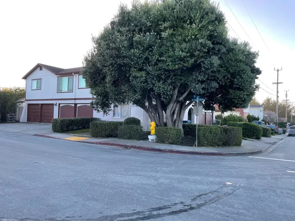 480 Oak Ave, Half Moon Bay, CA 94019