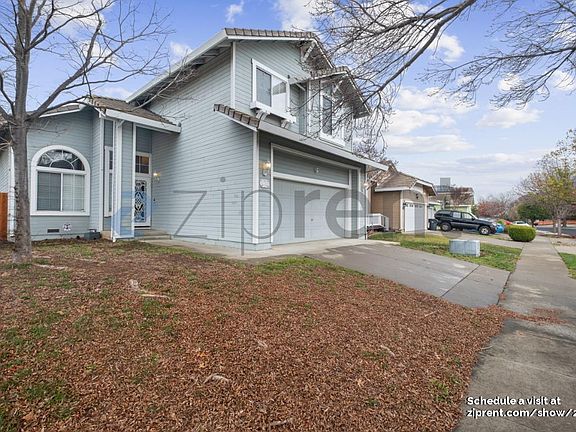 2nd image of 2755 Parkview Ter