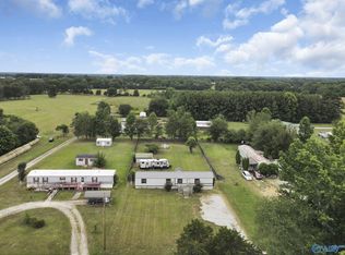 24090 Bain Rd, Athens, AL 35613