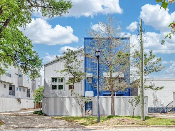 2714 Chenevert St, Houston, TX 77004