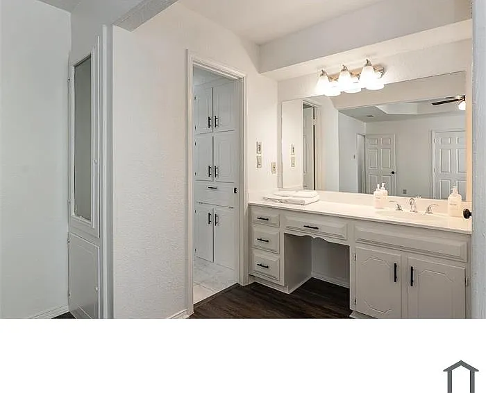 5 bed, 2155 sqft, $3,300 — Photo 4