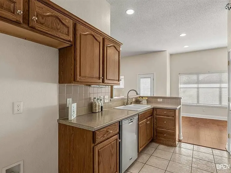 6 Twelve Oaks Ct — Photo 11