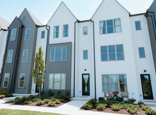 348 E Village Ln #348, Nashville, TN 37216