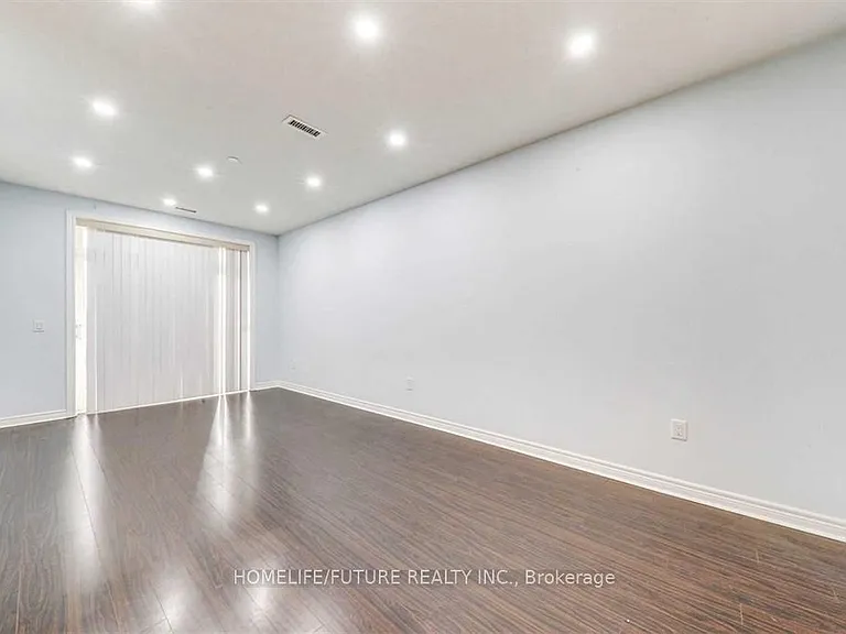 7325 Markham Rd #207 — Photo 5