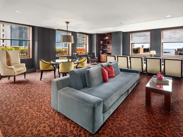 88 Greenwich Street 424 image 15 of 15