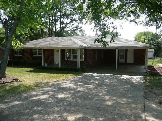 1st image of 2310 Cloyd Blvd