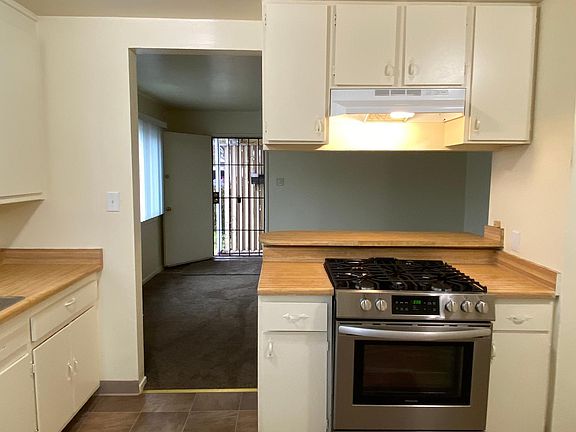 3rd image of 62 Mosswood Ave