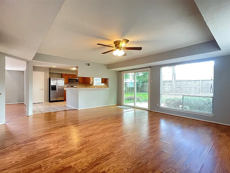 5006 Temple Bell Dr — Photo 13