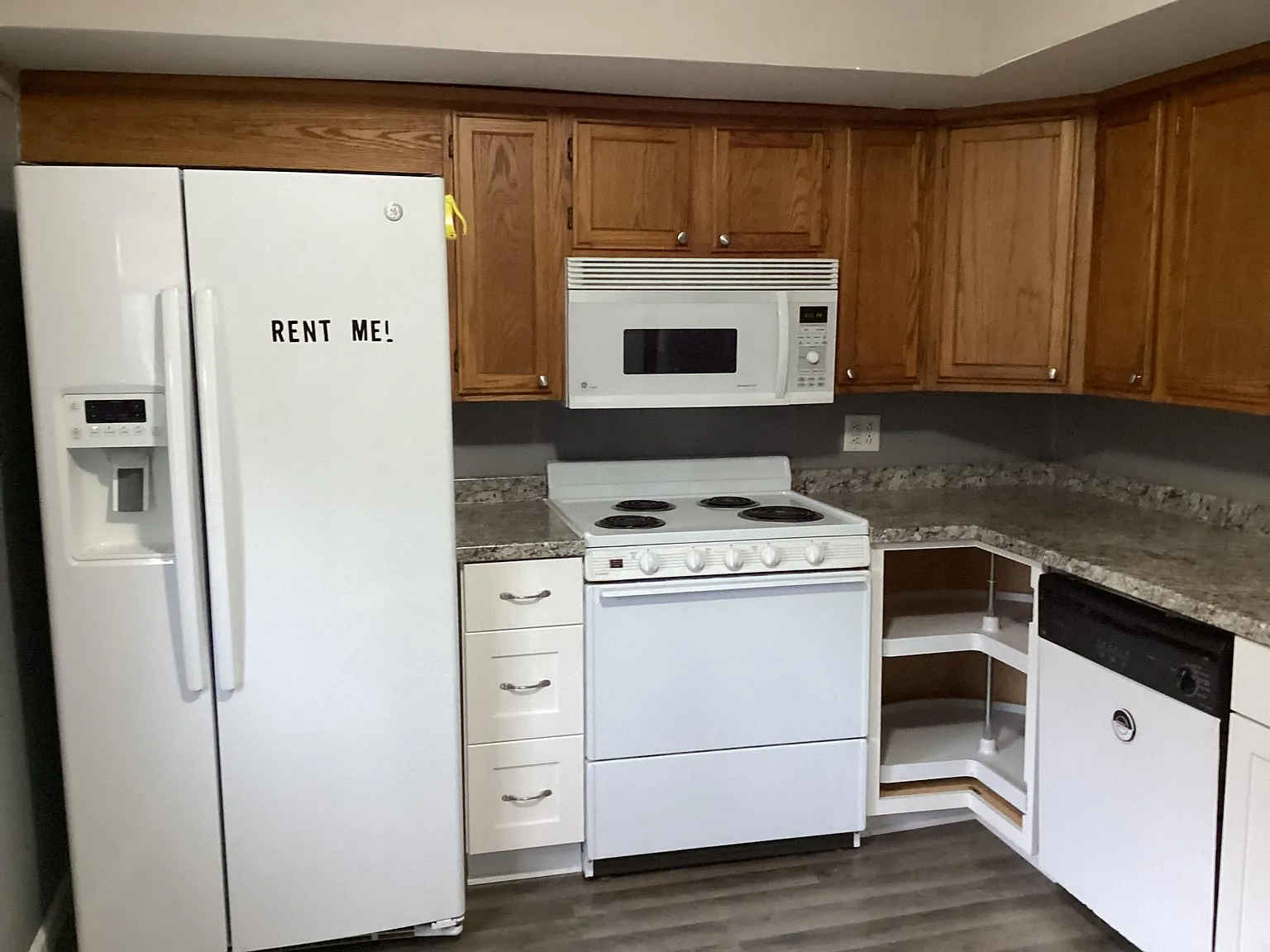 6104 Chaney Dr — Photo 4