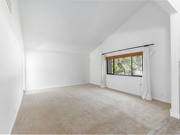 4th image of 5837 Jeffries Ranch Rd