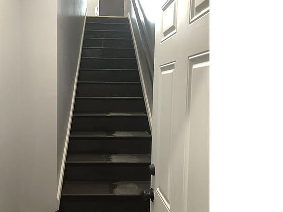 4th image of 810 S Cecil St Floor 2
