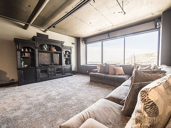 4th image of 48 W 300 S APT 2605N