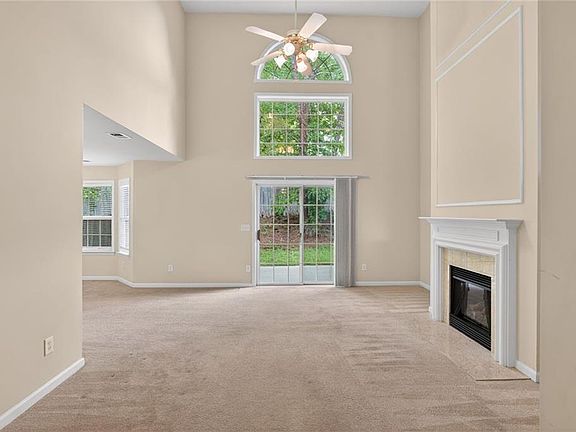 3rd image of 1970 Highland Gate Dr