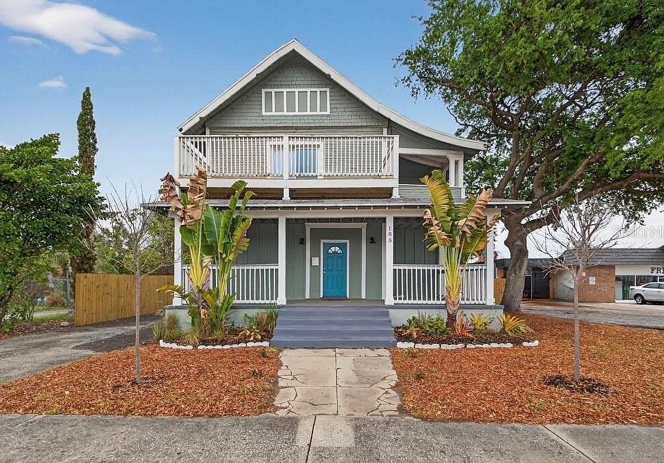 1st image of 105 W COLUMBUS DRIVE