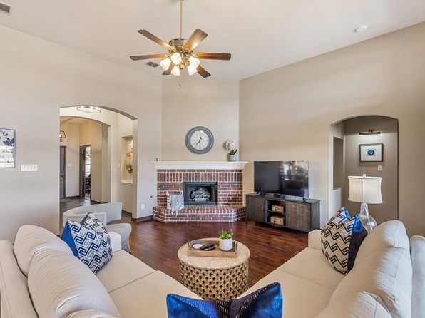 3513 Lake Country Dr