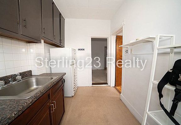 3rd image of 23-72 37th St #2