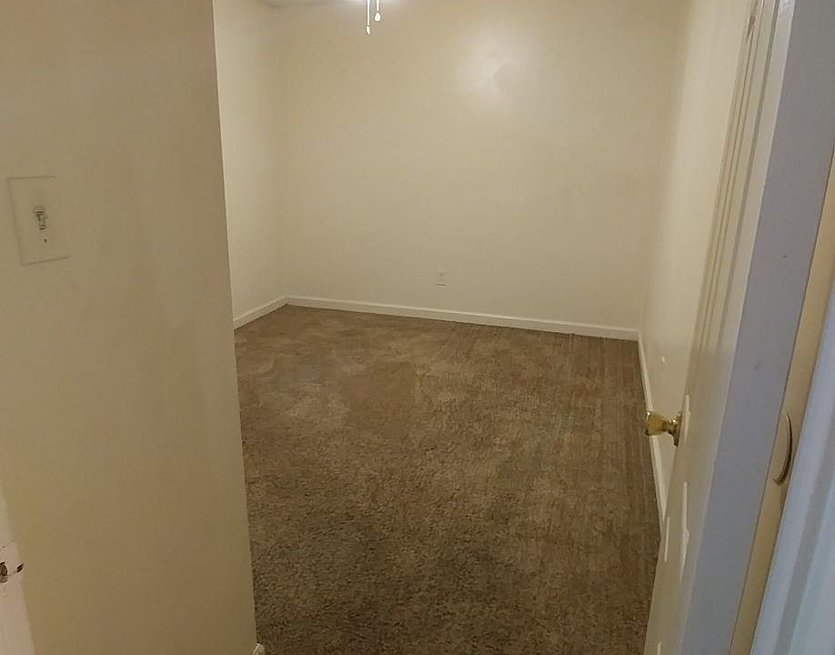 1st image of 2681 Mill St #3