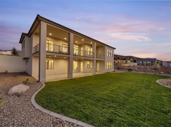 2098 S Pinto St, Washington, UT 84780