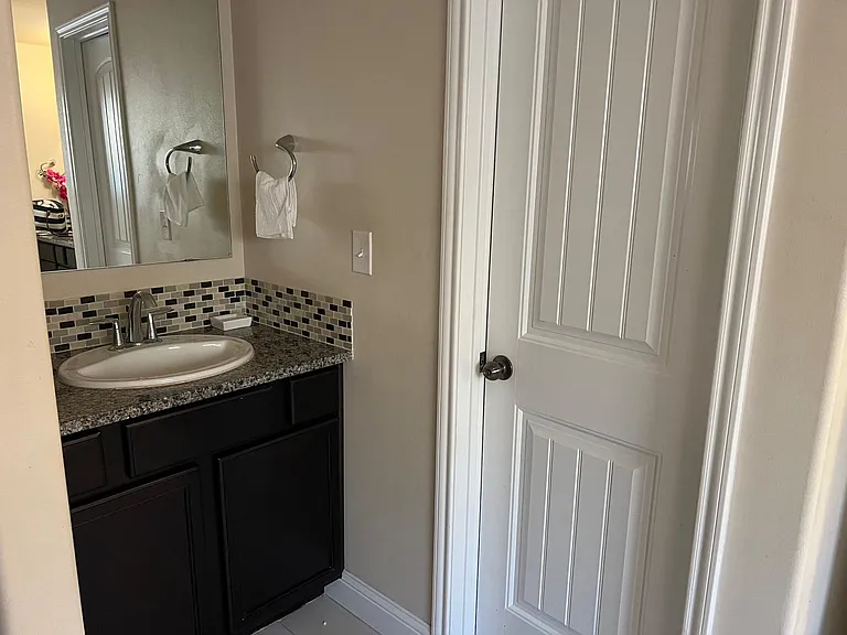9904 Aloe Ct — Photo 6