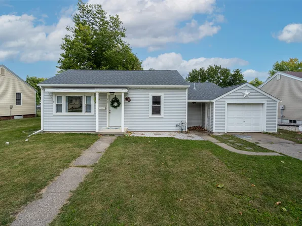 243 S 1st St, Ogden, IA 50212