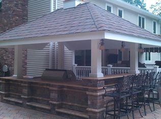 2 Deer Park Dr, Amawalk, NY 10501