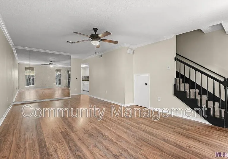 4365 Jefferson Woods Dr — Photo 3