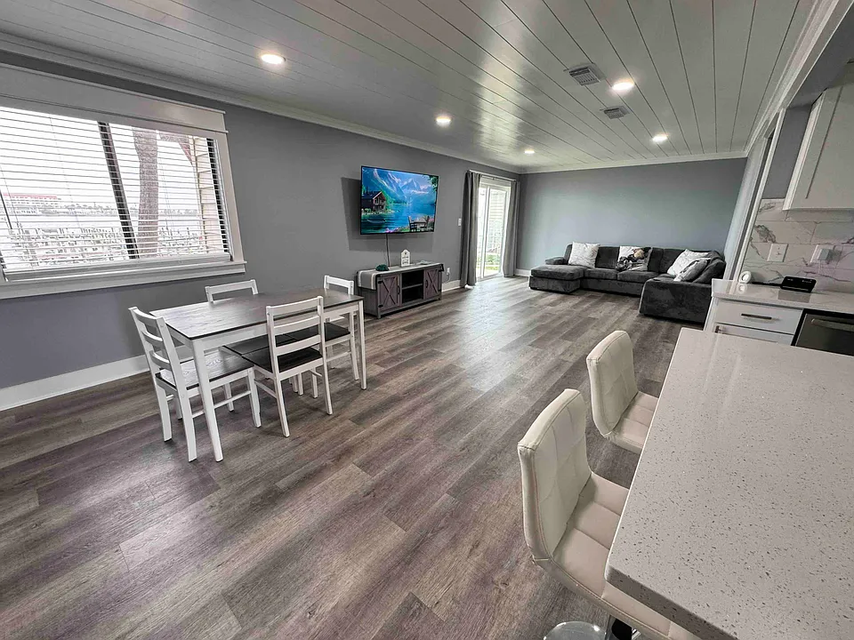 308 Miracle Strip Pkwy SW #23A