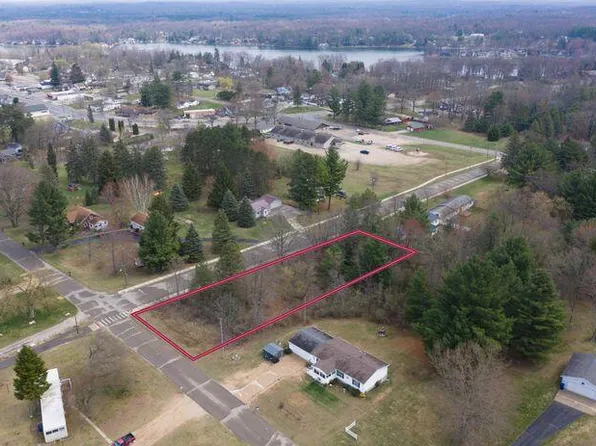 0 Bond St, Harrison, MI 48625