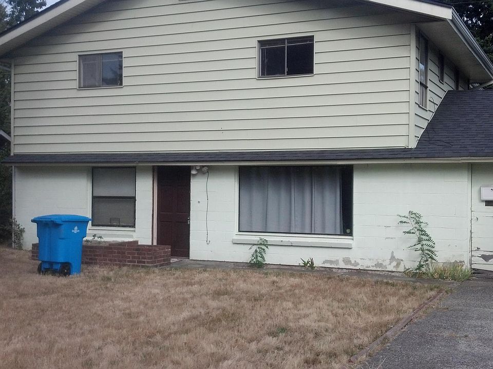 2nd image of 16002 6th Ave NE