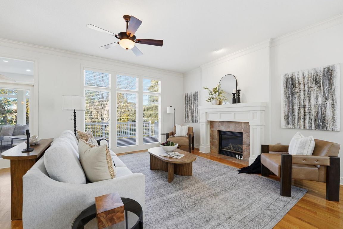 next background image