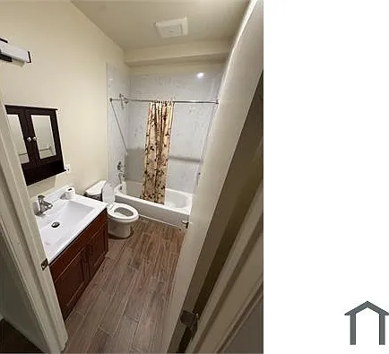 2 bed, 700 sqft, $3,600 — Photo 3