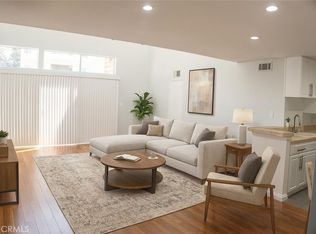 5700 Etiwanda Ave, Tarzana, CA 91356