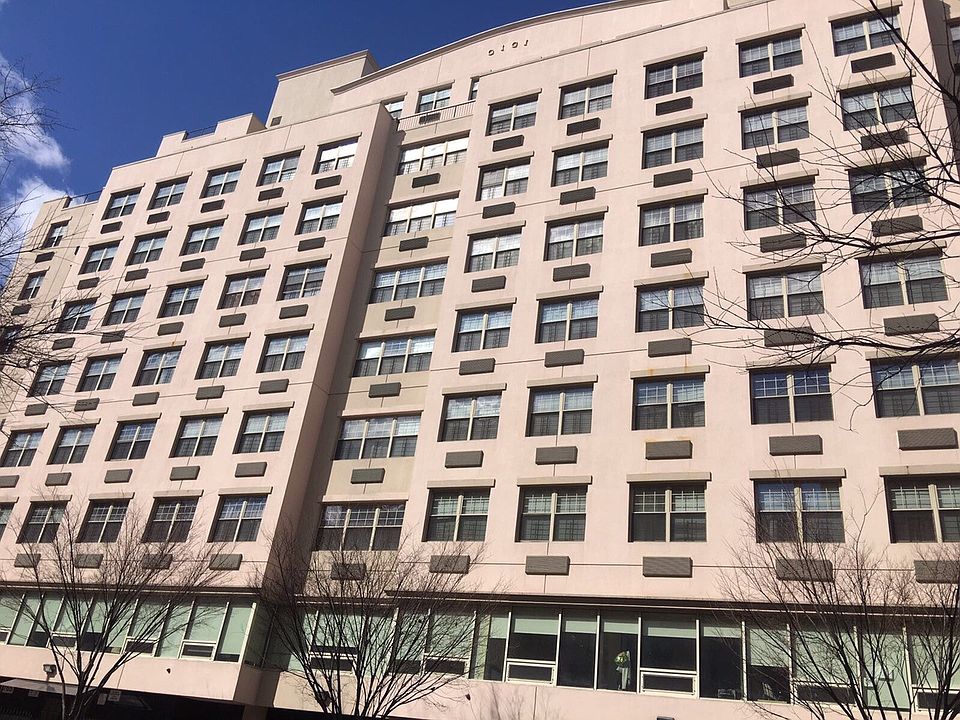 1st image of 1765 Townsend Ave APT 3A
