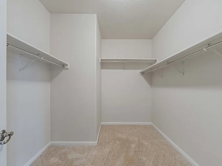 141 Springtree Gate — Photo 23