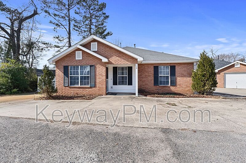1st image of 18 Fowkewood Ct