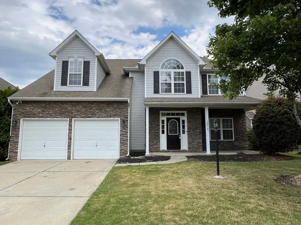 15315 Edgewater Forest Ln, Charlotte, NC 28278
