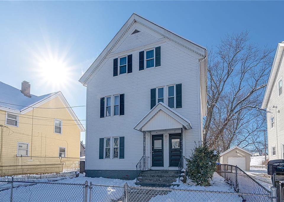 1st image of 11 Appleton Ave