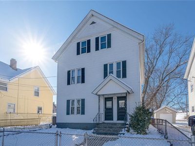 11 Appleton Ave, Pawtucket, RI, 02860
