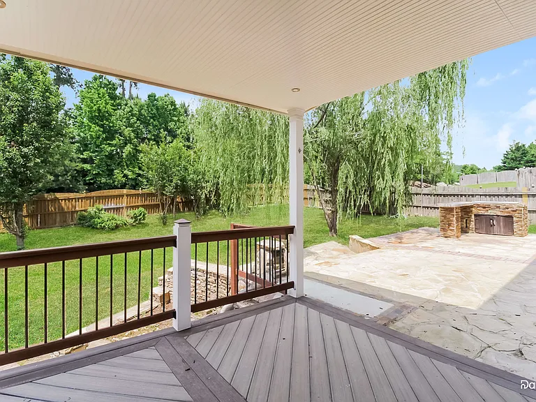 107 Fate Ct — Photo 15
