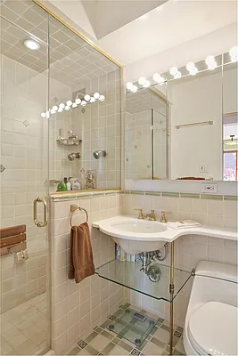 Sold by Sheridan Advisors | media 22