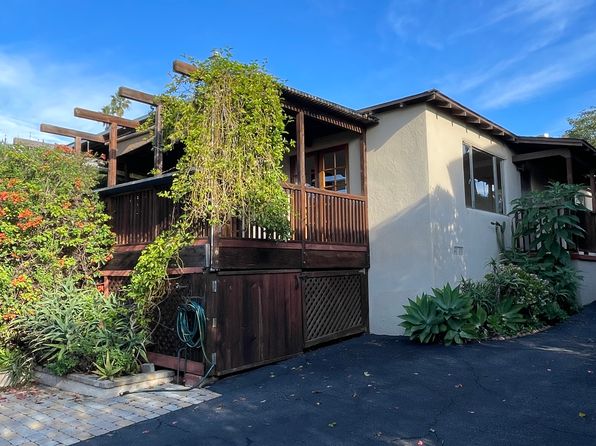 126 Santa Ynez St UNIT B