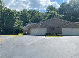 5270 Stone Village Cir NW, Kennesaw, GA 30152