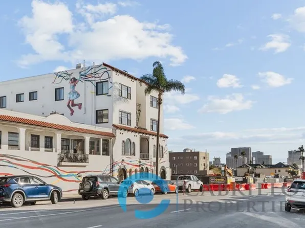 Casa Blanca Apartments