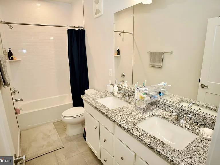 4619 Olivine Dr — Photo 19