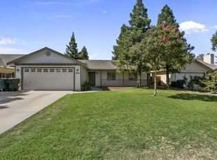 3226 W Packwood Ct, Visalia, CA 93277