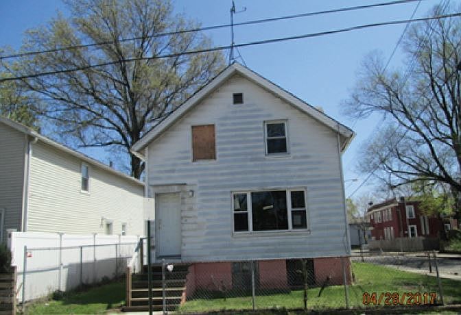 1st image of 138 Frank St